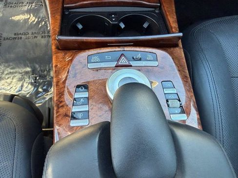 Used 2010 Mercedes-Benz S 550 image 76