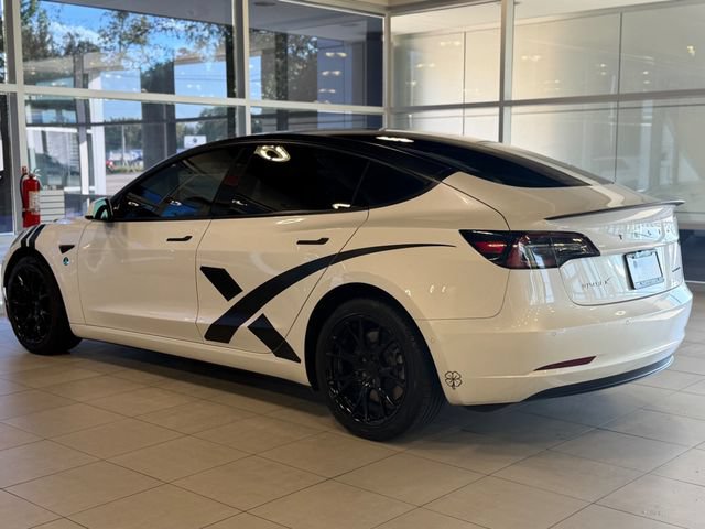 Used 2021 Tesla Model 3 Long Range AWD/4WD image 14