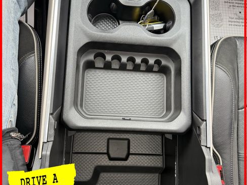 Used 2019 RAM 3500 Laramie image 29