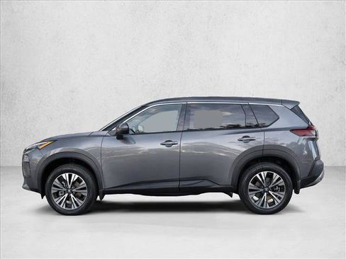 Used 2021 Nissan Rogue SV FWD image 4