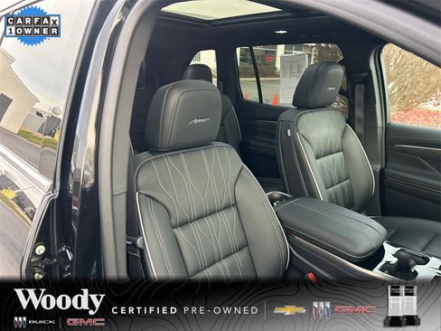 Certified 2025 Buick Enclave Avenir w/ Trailering Package, 5000 lbs. image 37