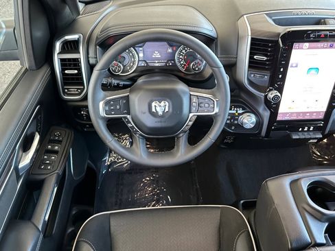 Used 2025 RAM 1500 Laramie image 16