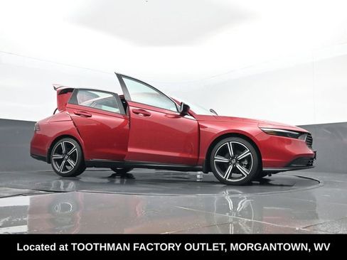 Used 2024 Honda Accord Sport image 31
