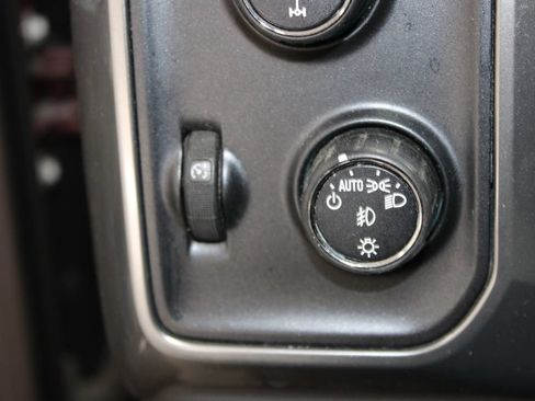 Used 2014 Chevrolet Silverado 1500 LTZ Z71 w/ LTZ Plus Package AWD/4WD image 25