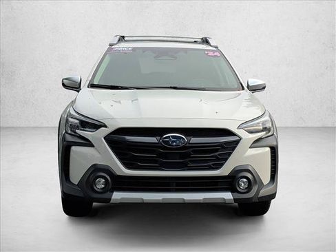 Used 2024 Subaru Outback Touring AWD/4WD image 3