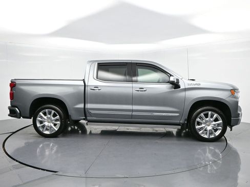 Used 2026 Chevrolet Silverado 1500 High Country AWD/4WD image 8