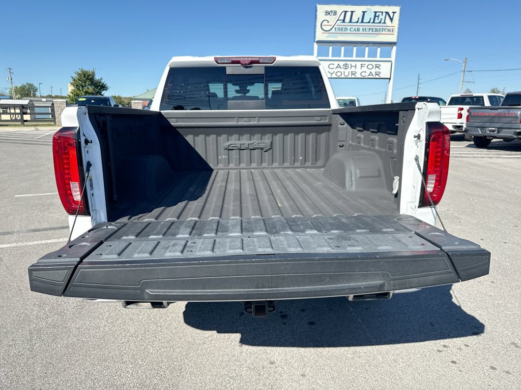 Used 2021 GMC Sierra 1500 AT4 w/ AT4 Premium Package AWD/4WD image 17