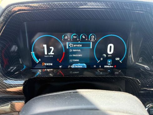 Used 2021 Ford F150 Lariat w/ Equipment Group 502A High AWD/4WD image 13