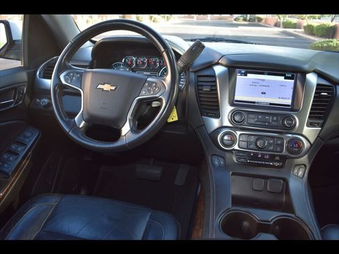 Used 2019 Chevrolet Tahoe LT RWD image 33