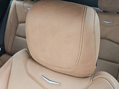 Used 2022 Cadillac XT4 Sport image 17