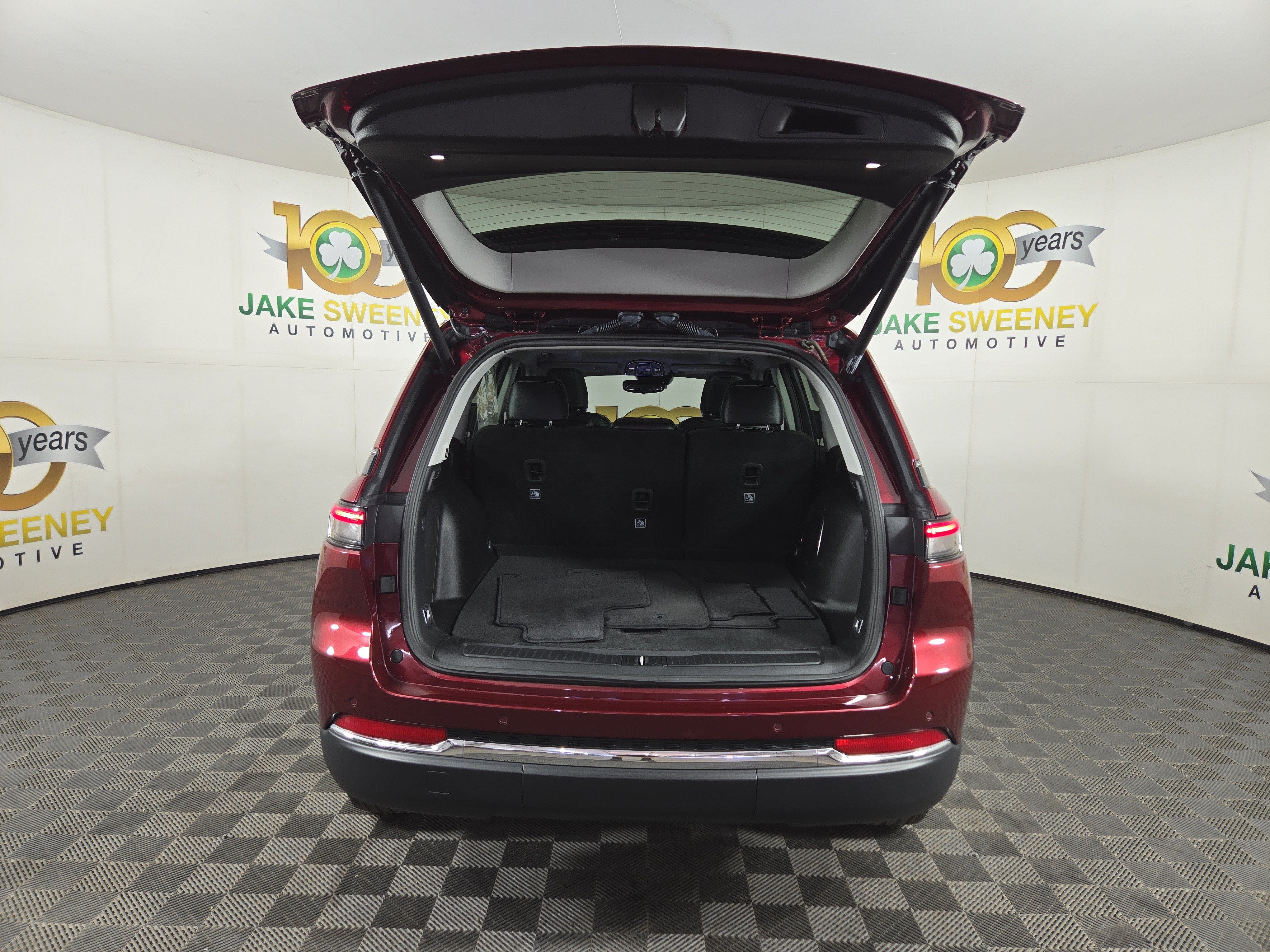 Used 2023 Jeep Grand Cherokee 4WD 4xe image 36