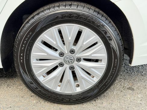 Used 2019 Volkswagen Jetta S w/ Driver Assistance Package image 63