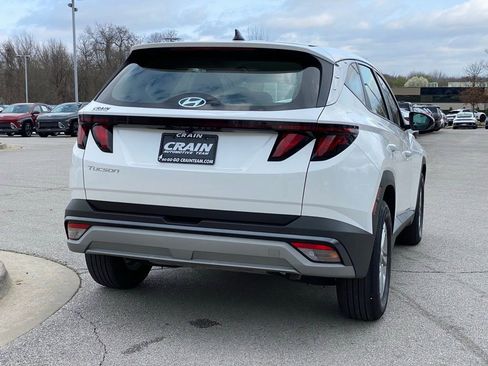 Used 2025 Hyundai Tucson SE image 8
