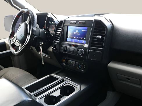 Used 2019 Ford F150 XL w/ Equipment Group 101A Mid RWD image 21