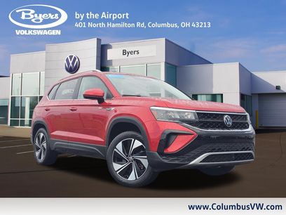 Certified 2023 Volkswagen Taos SE w/ Panoramic Sunroof Package