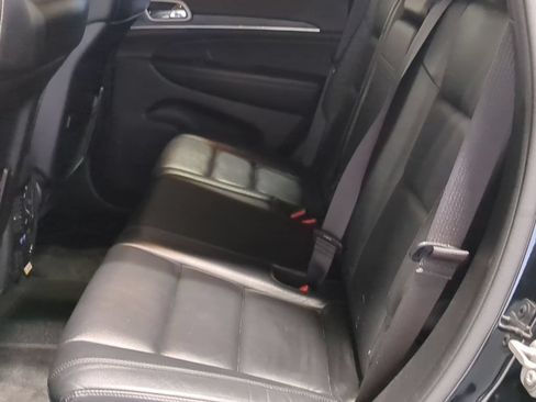 Used 2021 Jeep Grand Cherokee Limited AWD/4WD image 23