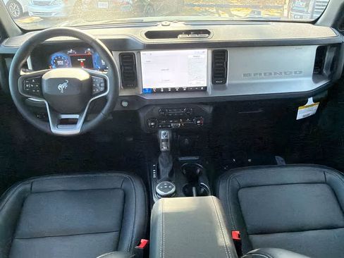 New 2026 Ford Bronco Outer Banks AWD/4WD image 17