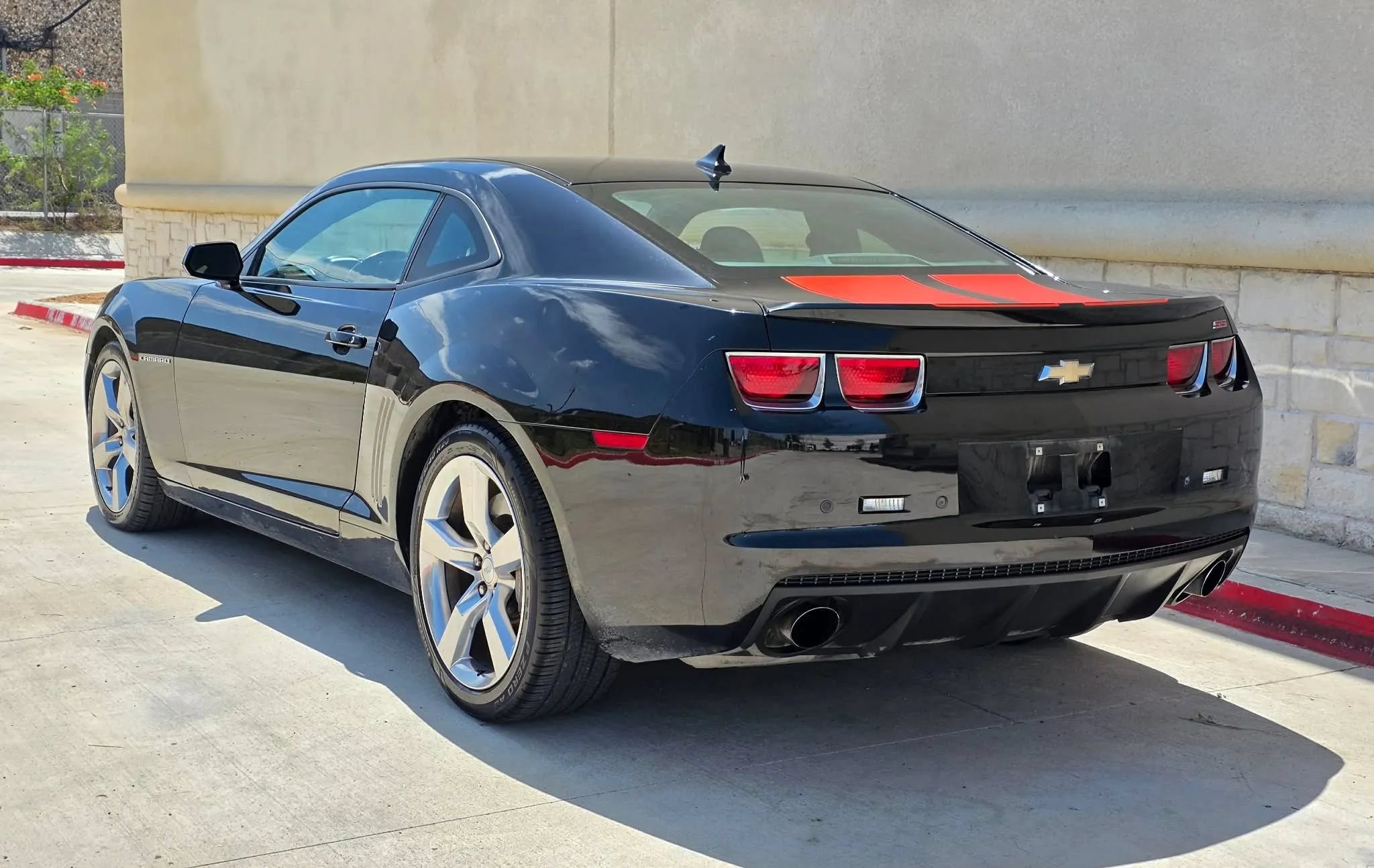 Used 2011 Chevrolet Camaro SS w/ RS Package RWD image 5