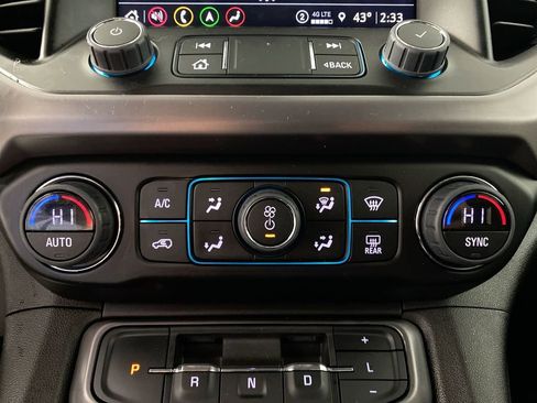 Certified 2023 GMC Acadia AT4 w/ Trailering Package image 18