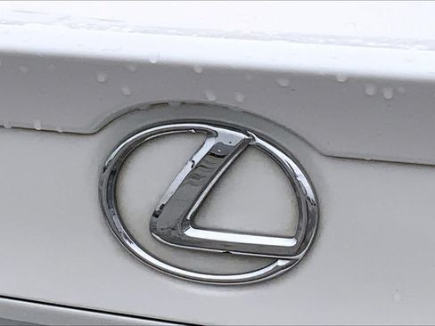 Used 2015 Lexus IS 350 w/ Navigation System Package RWD image 28