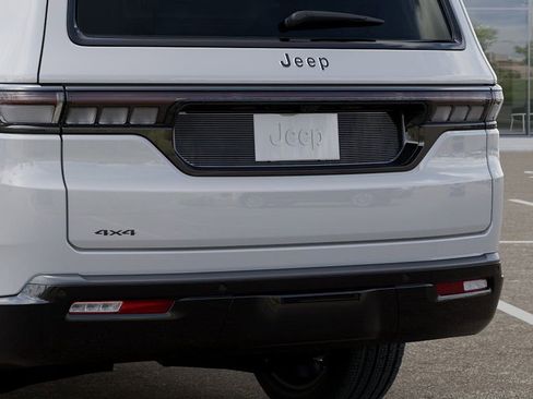 New 2026 Jeep Grand Wagoneer Limited AWD/4WD image 13