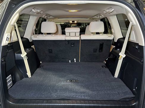 Used 2023 Lexus GX 460 Premium w/ Premium Plus Package image 18