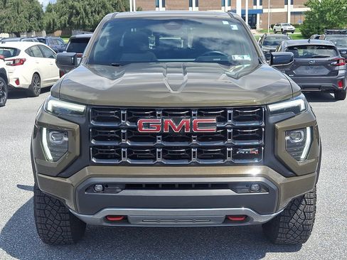 Used 2023 GMC Canyon AT4 w/ AT4 Premium Package AWD/4WD image 2
