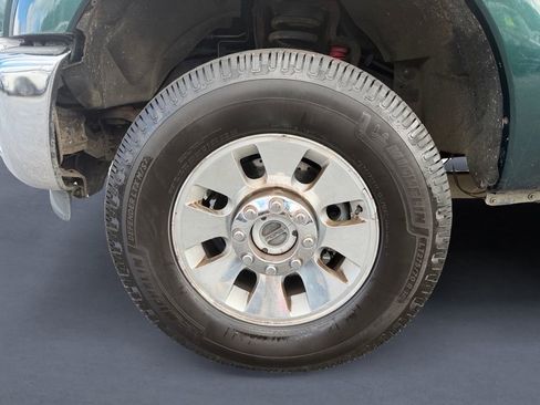 Used 2011 Ford F350 XLT w/ XLT Appearance Pkg image 9