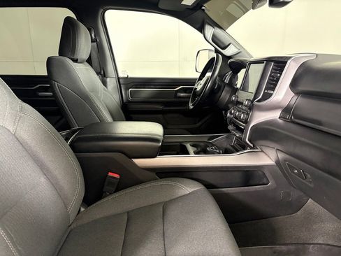 Used 2023 RAM 1500 Big Horn AWD/4WD image 17