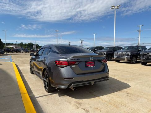 Used 2023 Nissan Sentra SR w/ SR Premium Package FWD image 6