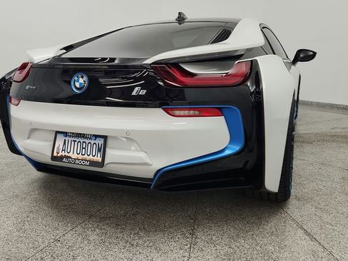 Used 2015 BMW i8 AWD/4WD image 23
