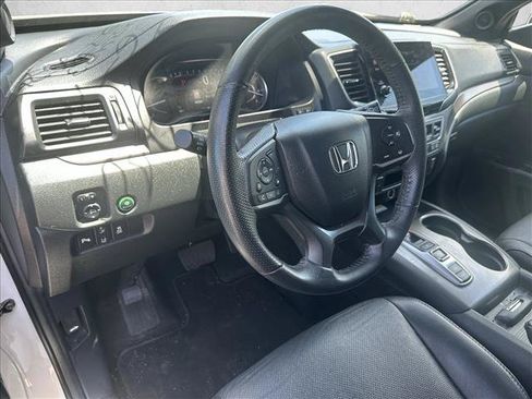 Used 2023 Honda Passport EX-L image 9