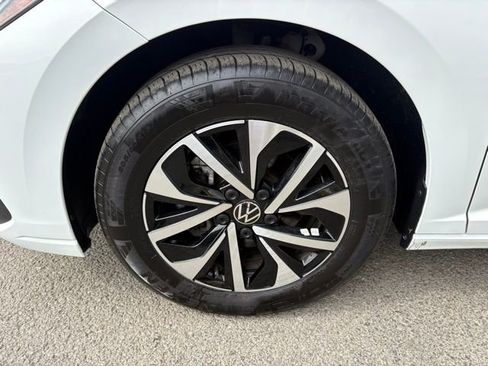 Used 2025 Volkswagen Jetta S FWD image 13