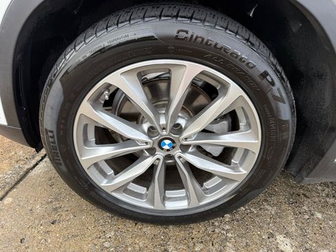 Used 2019 BMW X4 xDrive30i w/ Premium Package AWD/4WD image 11