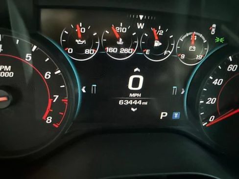 Used 2016 Chevrolet Camaro LT RWD image 3