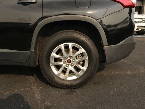 Used 2018 Chevrolet Traverse LT AWD/4WD image 4