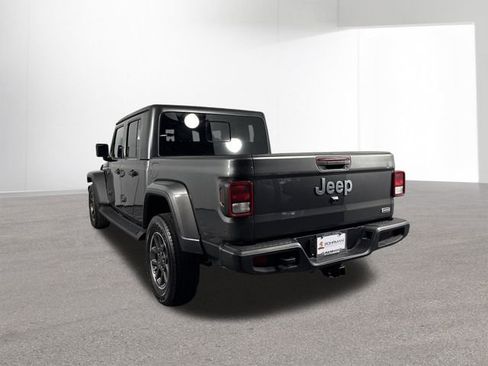 Used 2020 Jeep Gladiator Overland w/ Popular Equipment Package image 29