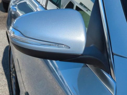 Used 2015 Mercedes-Benz C 300 4MATIC Sedan image 12