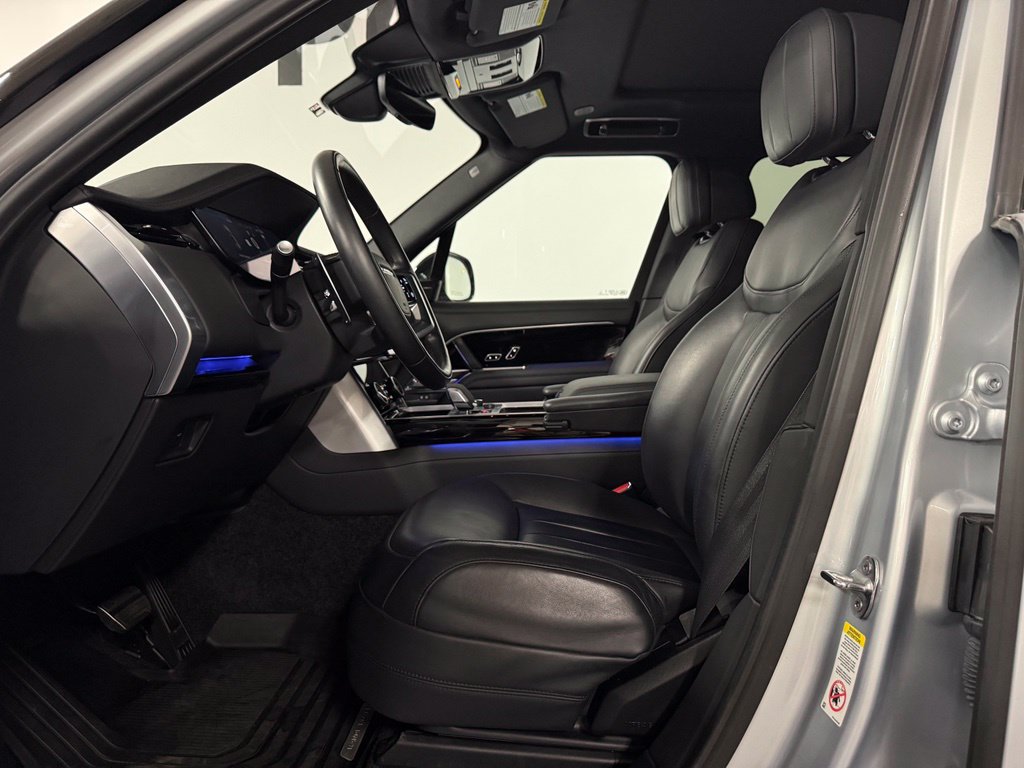 Used 2023 Land Rover Range Rover SE AWD/4WD image 9