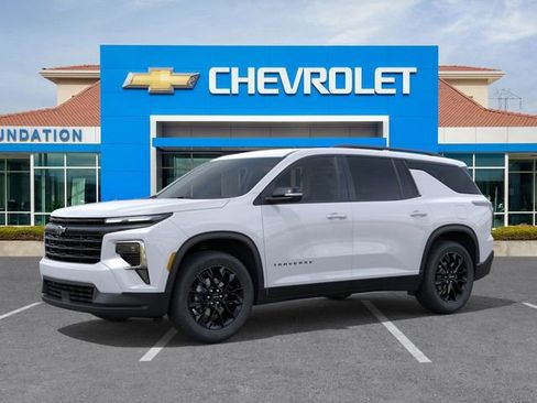 New 2026 Chevrolet Traverse LT w/ Midnight/Sport Edition image 2