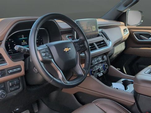 Used 2023 Chevrolet Suburban High Country w/ Max Trailering Package AWD/4WD image 9
