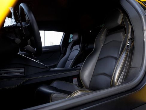 Used 2014 Lamborghini Aventador image 29