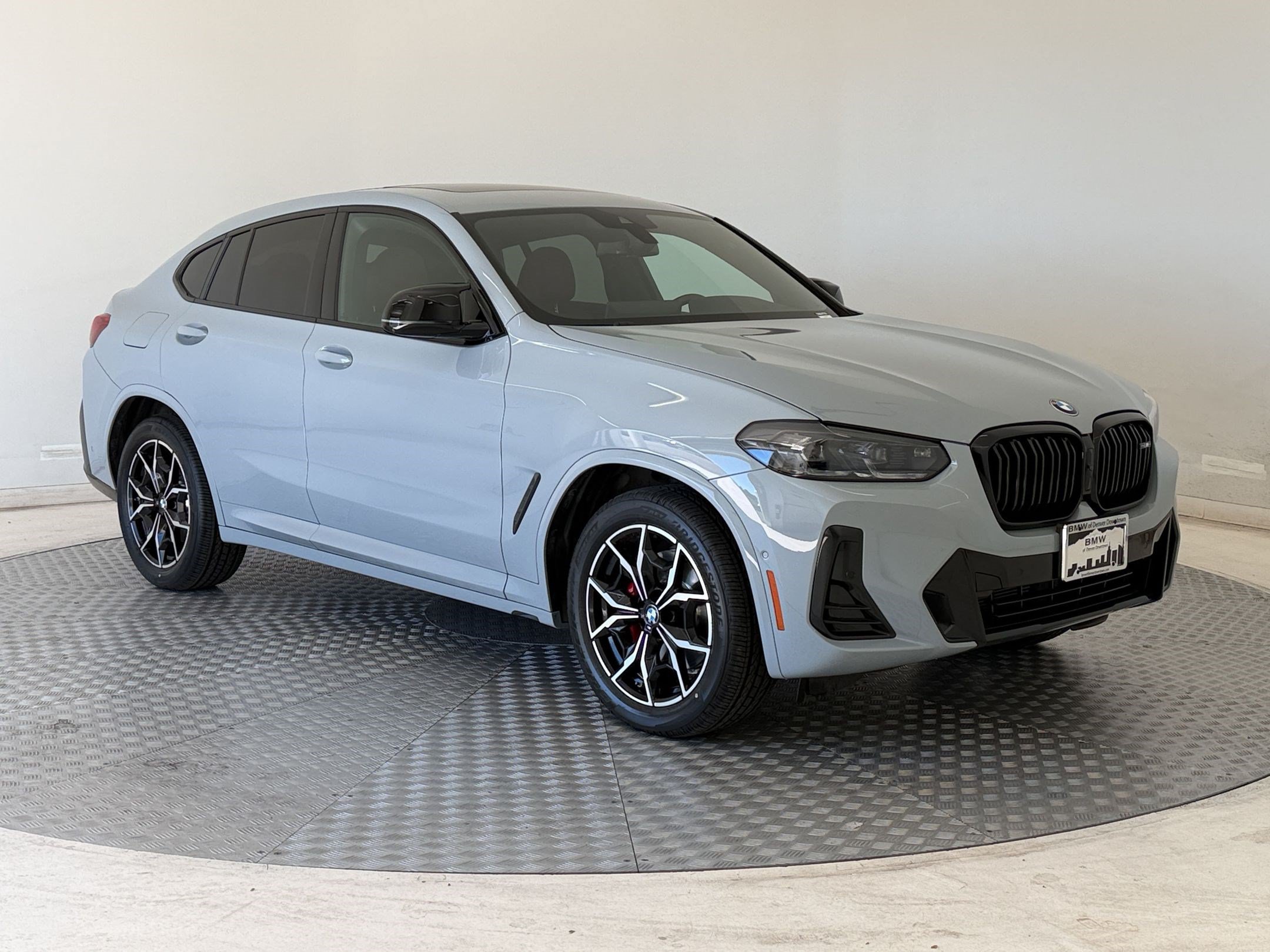 Certified 2024 BMW X4 M40i w/ Premium Package AWD/4WD image 7