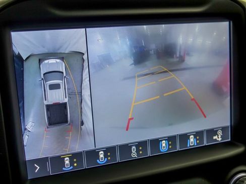 Used 2019 Chevrolet Silverado 1500 LTZ w/ LTZ Premium Package image 20