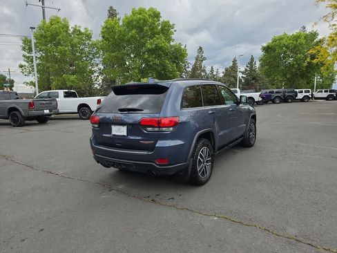 Used 2020 Jeep Grand Cherokee Trailhawk w/ Premium Lighting Group AWD/4WD image 5