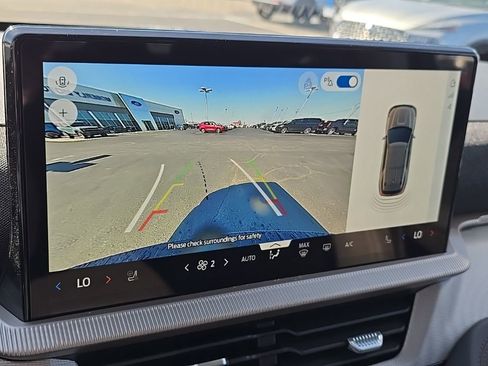 New 2026 Ford Explorer Active w/ Active Comfort Package AWD/4WD image 4