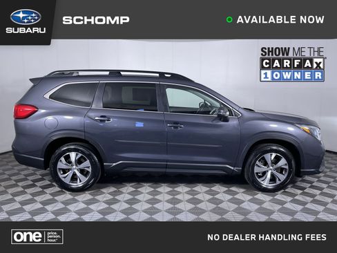 Used 2023 Subaru Ascent Premium w/ Convenience Package image 1