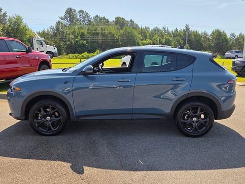Used 2024 Dodge Hornet GT w/ GT Blacktop Package AWD/4WD image 3