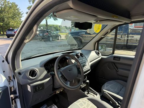 Used 2013 Ford Transit Connect XLT FWD image 12