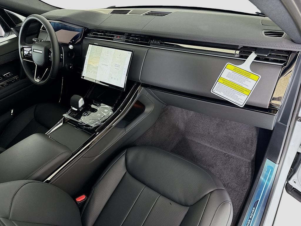 New 2026 Land Rover Range Rover Sport Dynamic SE AWD/4WD image 19